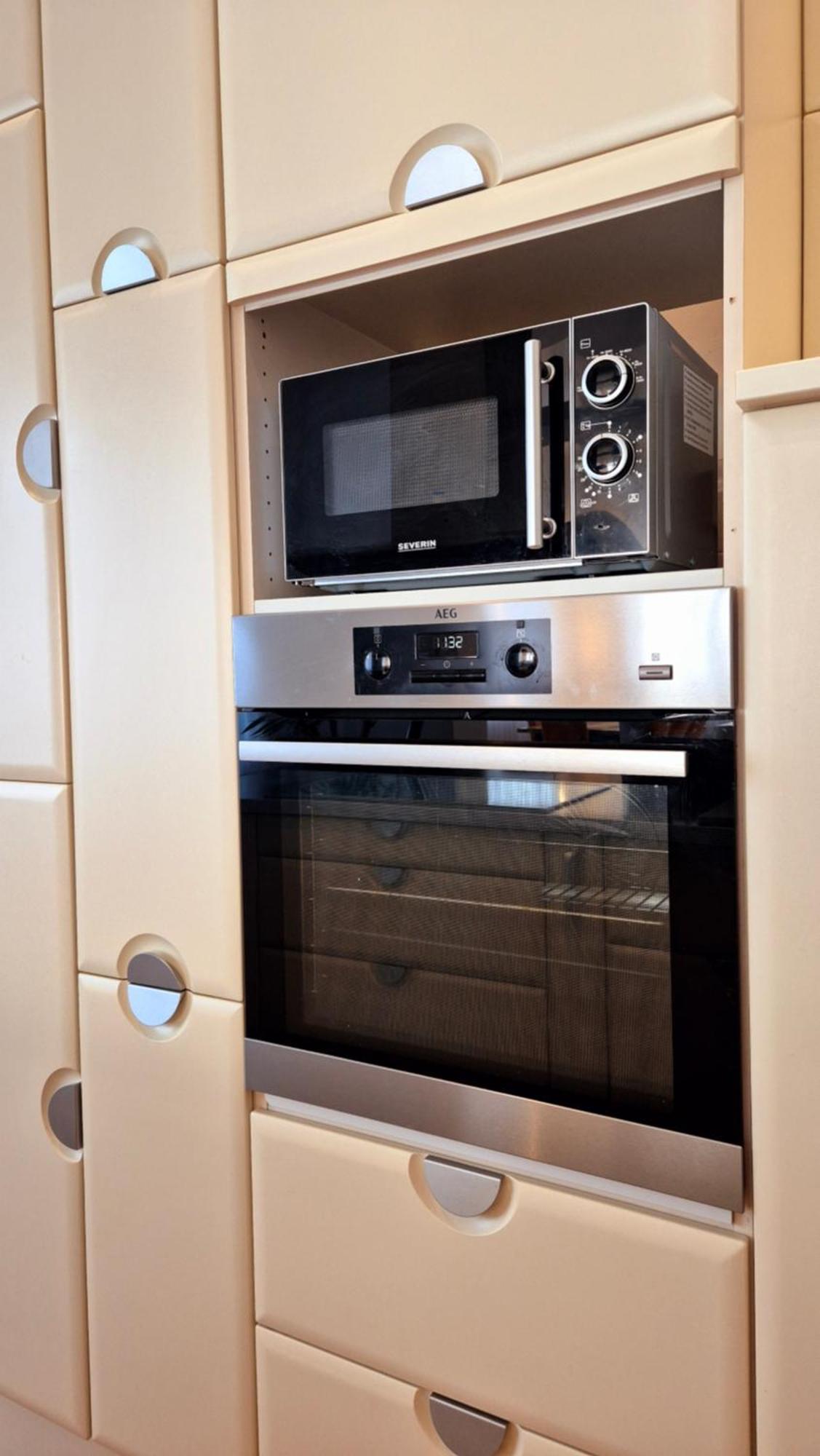 Sunny And Spacious Apartment Near City Centre Viena Exterior foto